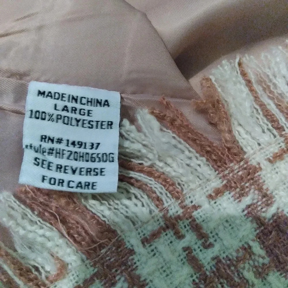 Houndstooth tweed mini skirt-large(see measurements) - Picture 7 of 8